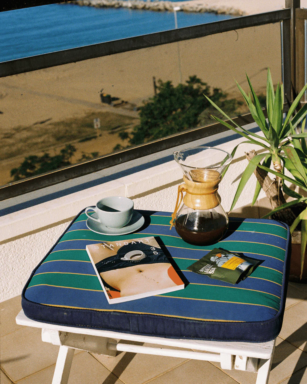 Issue 35: Ripples, Reflections & Coffee - Image 3